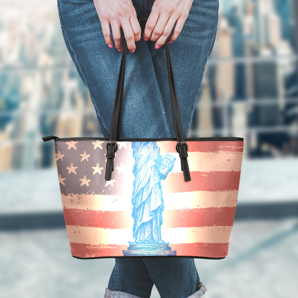 Statue of Liberty USA Flag Print Leather Tote Bag