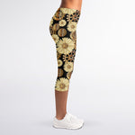 Steampunk Chamomile Pattern Print Women's Capri Leggings