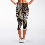 Steampunk Gears And Cogs Print Women's Capri Leggings