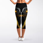 Steampunk Owl Print Women's Capri Leggings