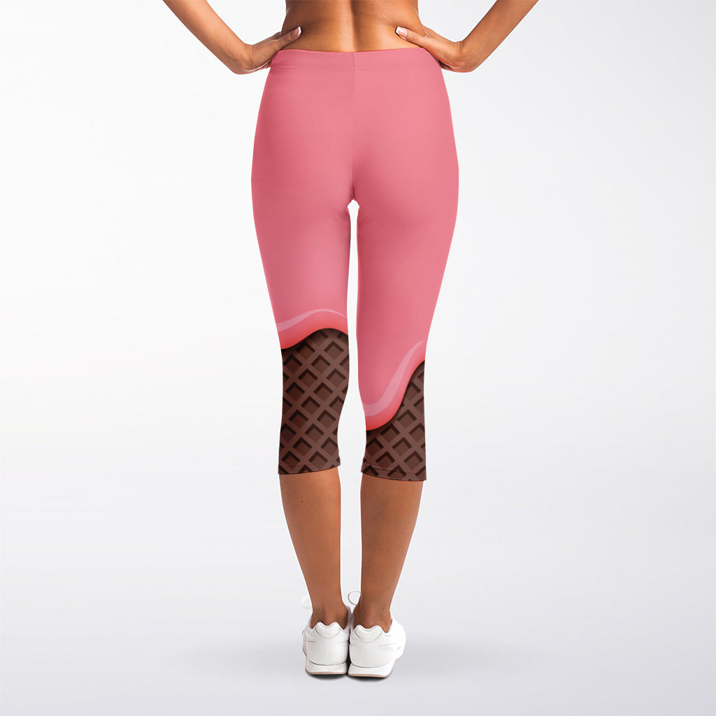 Strawberry Ice Cream Melted Print Women's Capri Leggings
