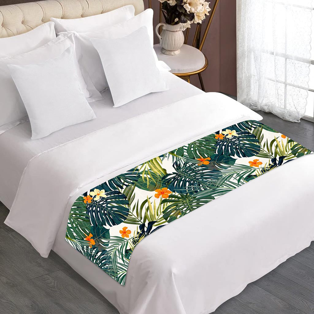 Summer Hawaiian Leaves Pattern Print Bed Runner