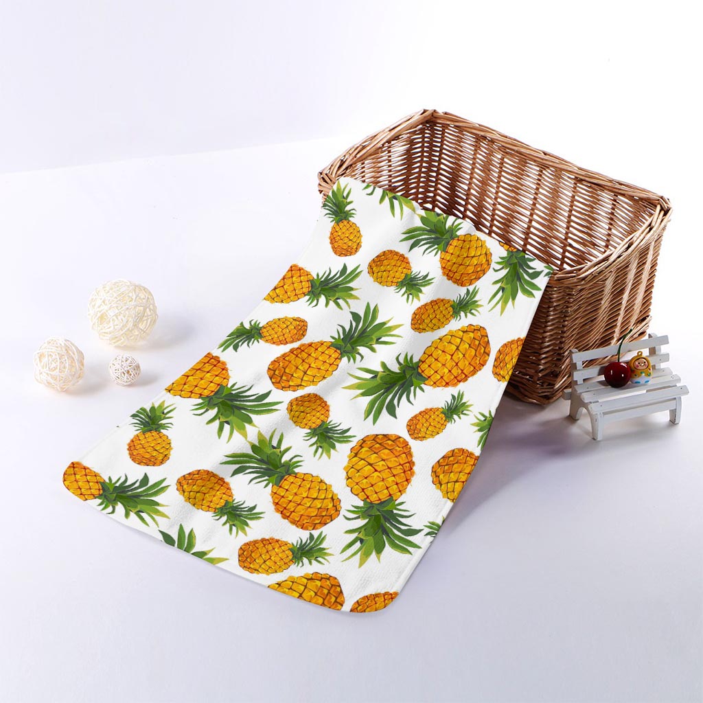 Summer Pineapple Pattern Print Towel