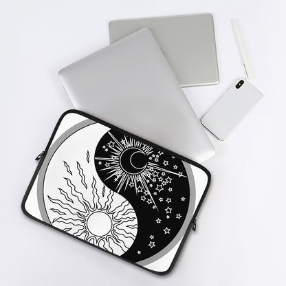 Sun And Moon Yin Yang Print Laptop Sleeve