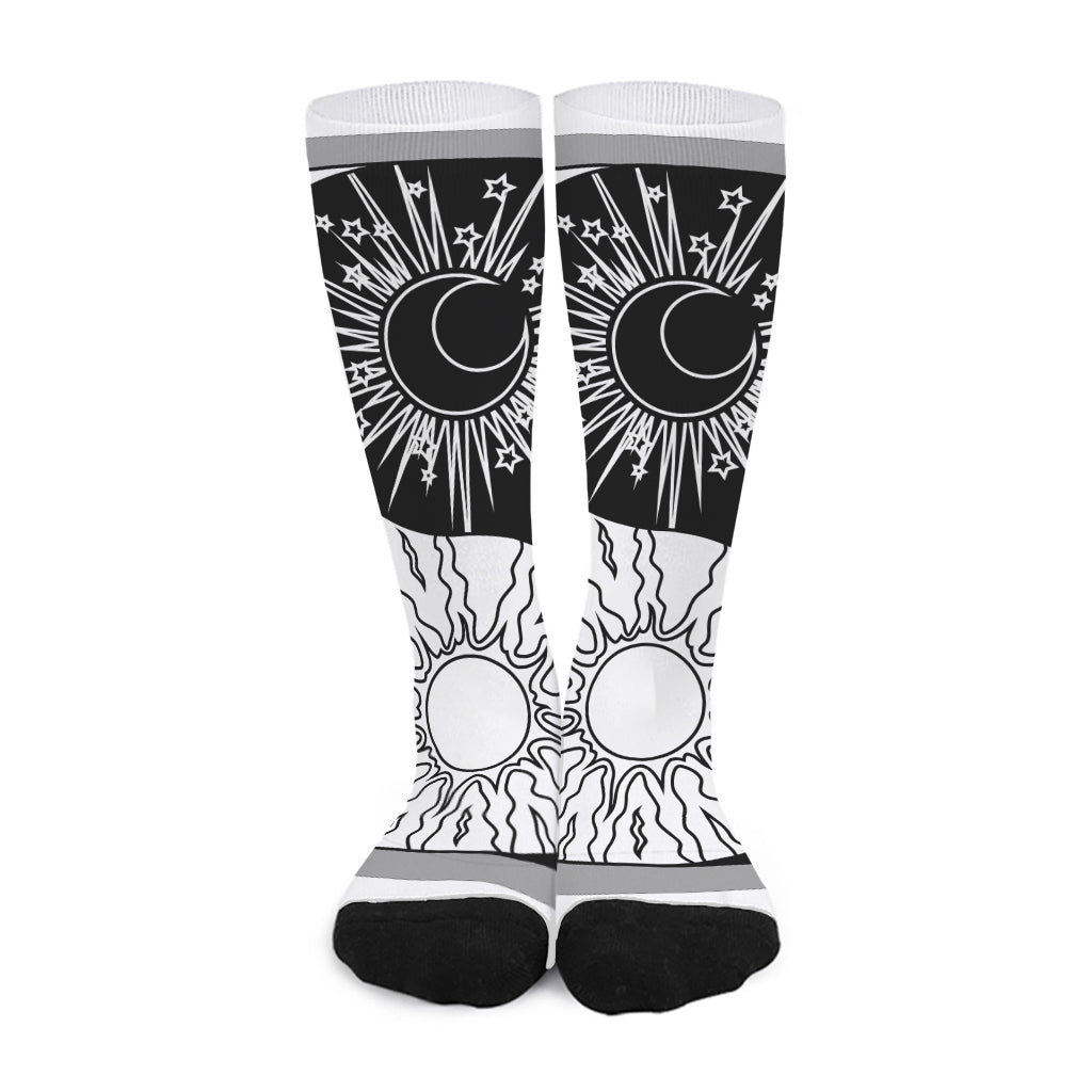Sun And Moon Yin Yang Print Long Socks