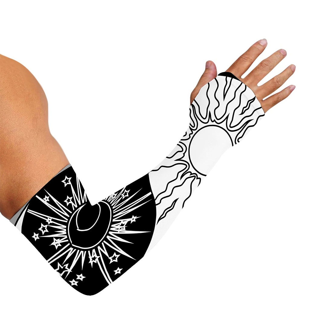 Sun And Moon Yin Yang Print Sun Protection Arm Sleeves