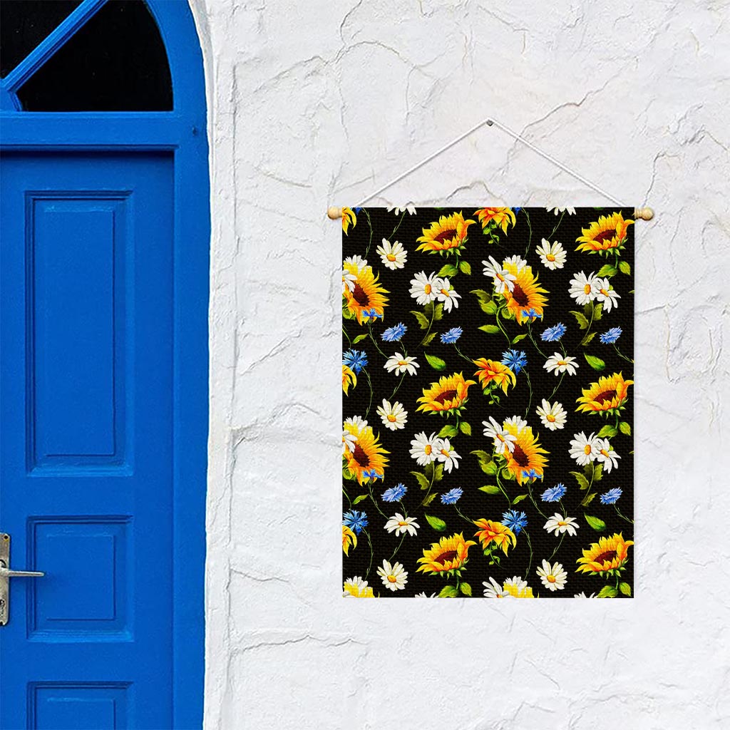 Sunflower Chamomile Pattern Print Garden Flag