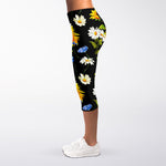 Sunflower Chamomile Pattern Print Women's Capri Leggings