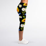 Sunflower Chamomile Pattern Print Women's Capri Leggings