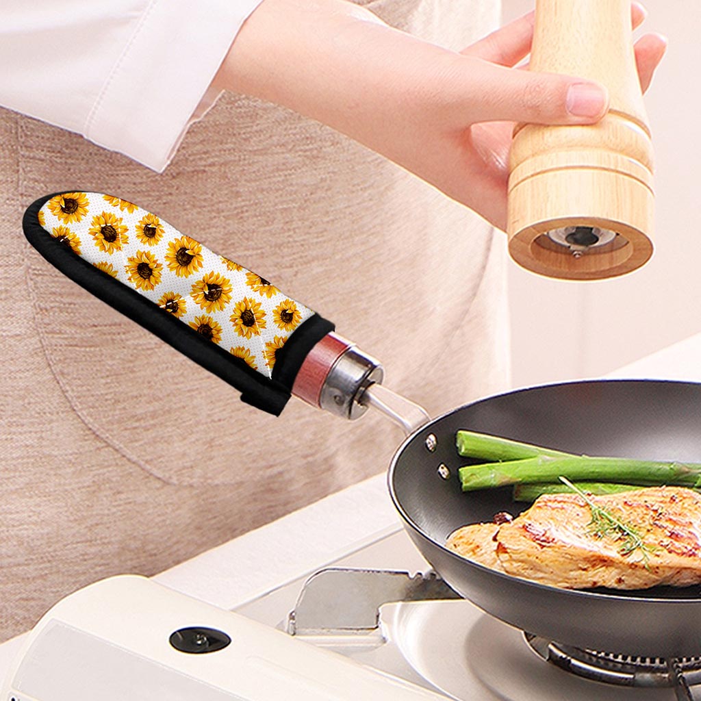 Sunflower Polka Dot Pattern Print Skillet Handle Cover