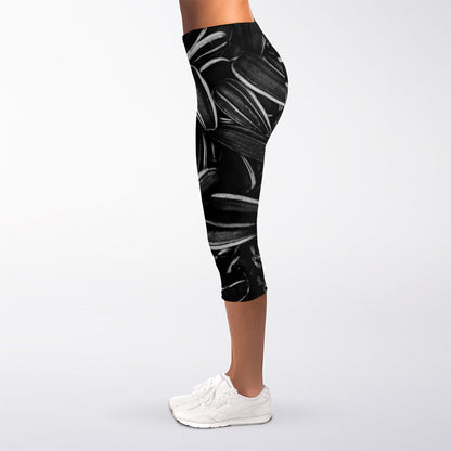 Sunflower Seeds Print Women's Capri Leggings