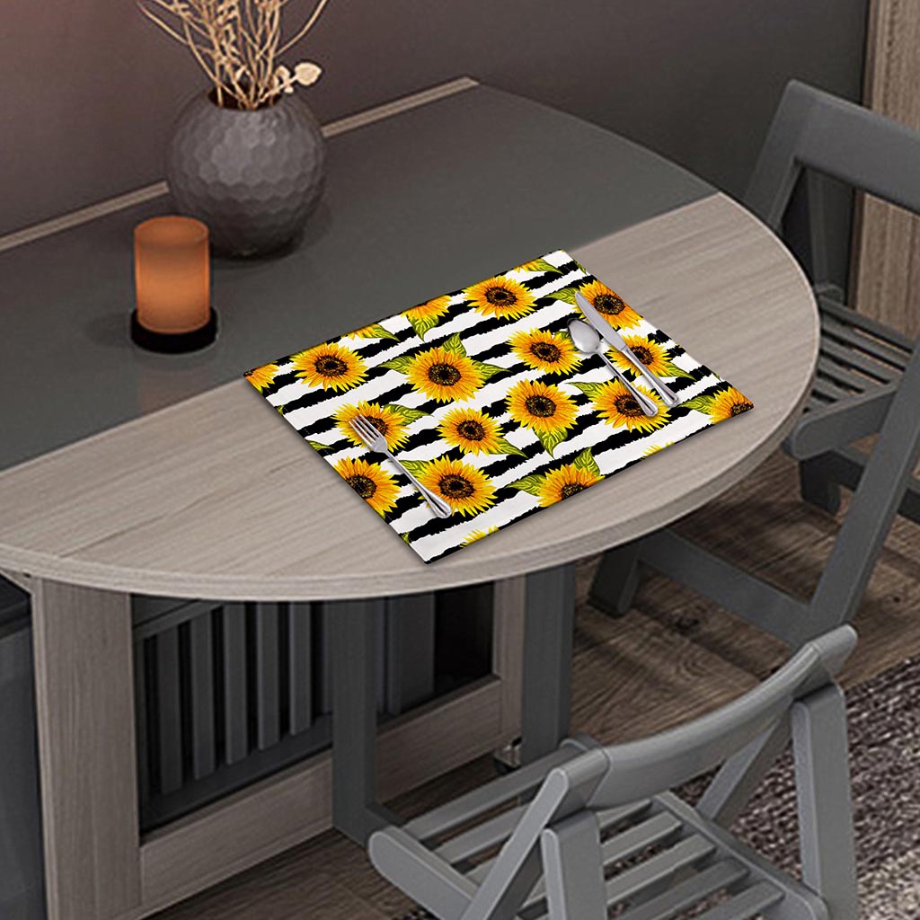 Sunflower Striped Pattern Print Placemat