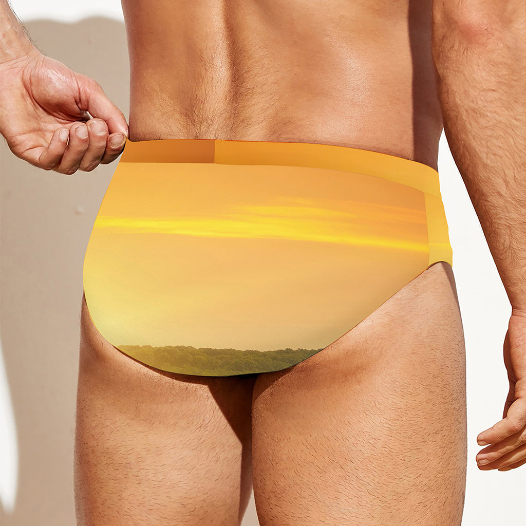 Sunrise Field Print Men's Swim Briefs