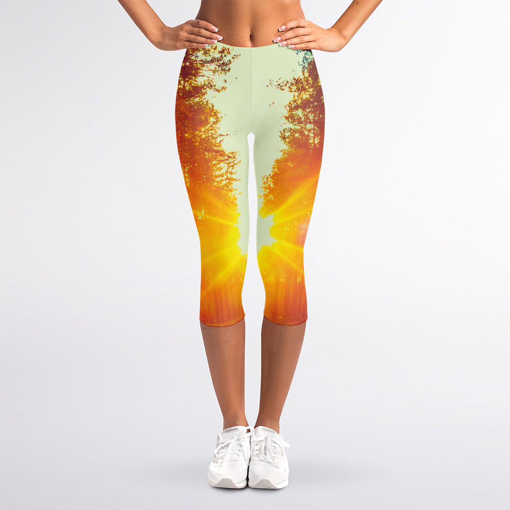 Sunrise Forest Print Women's Capri Leggings