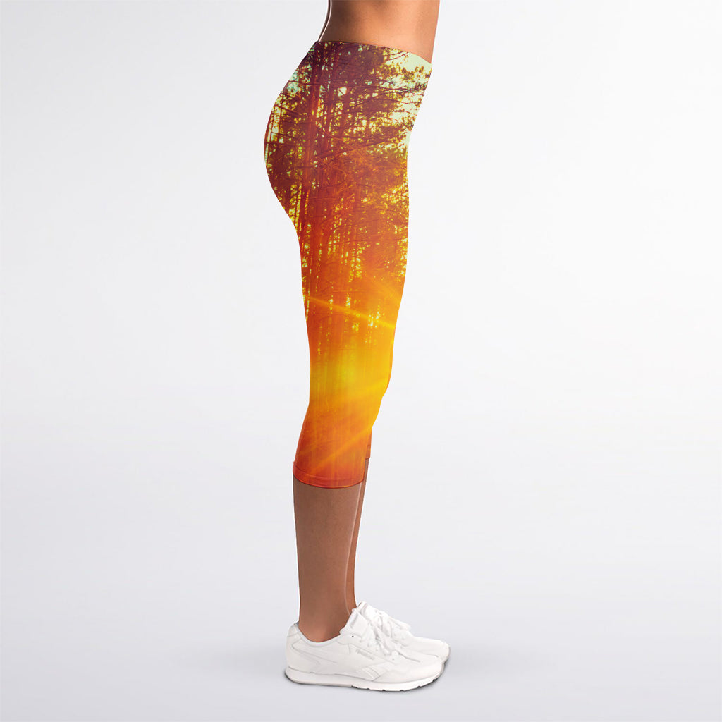 Sunrise Forest Print Women's Capri Leggings