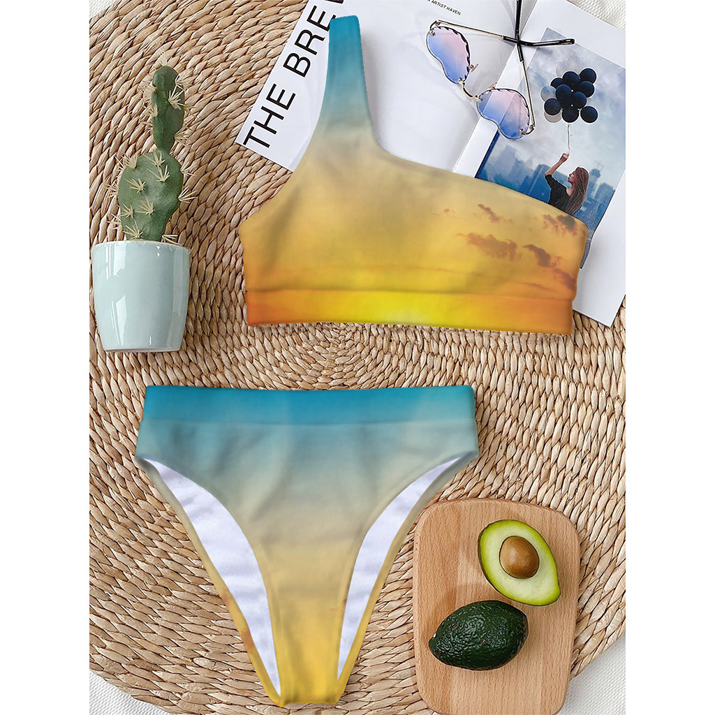 Sunrise Horizon Print One Shoulder Bikini Top