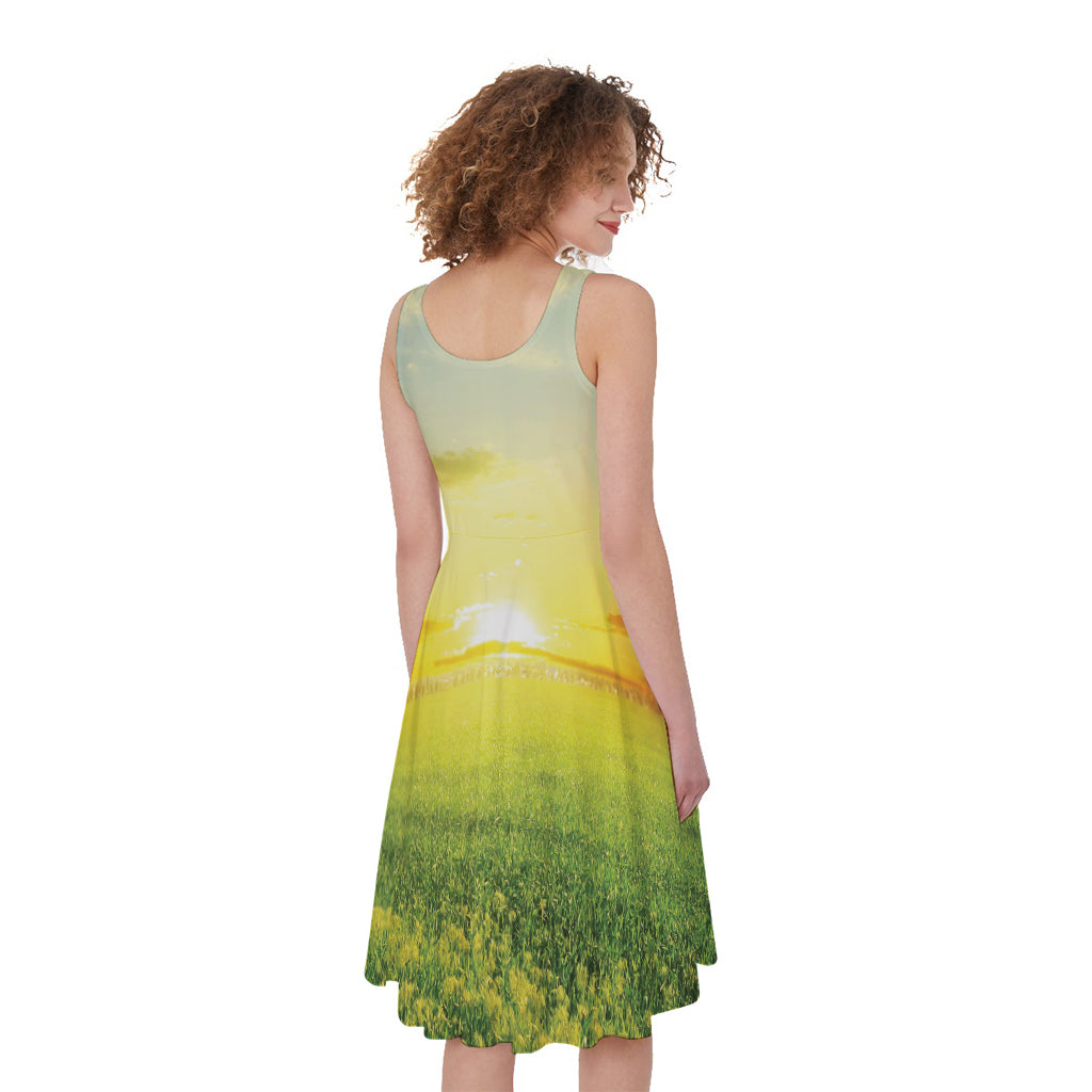 Sunrise Meadow Print Women's Sleeveless Dress