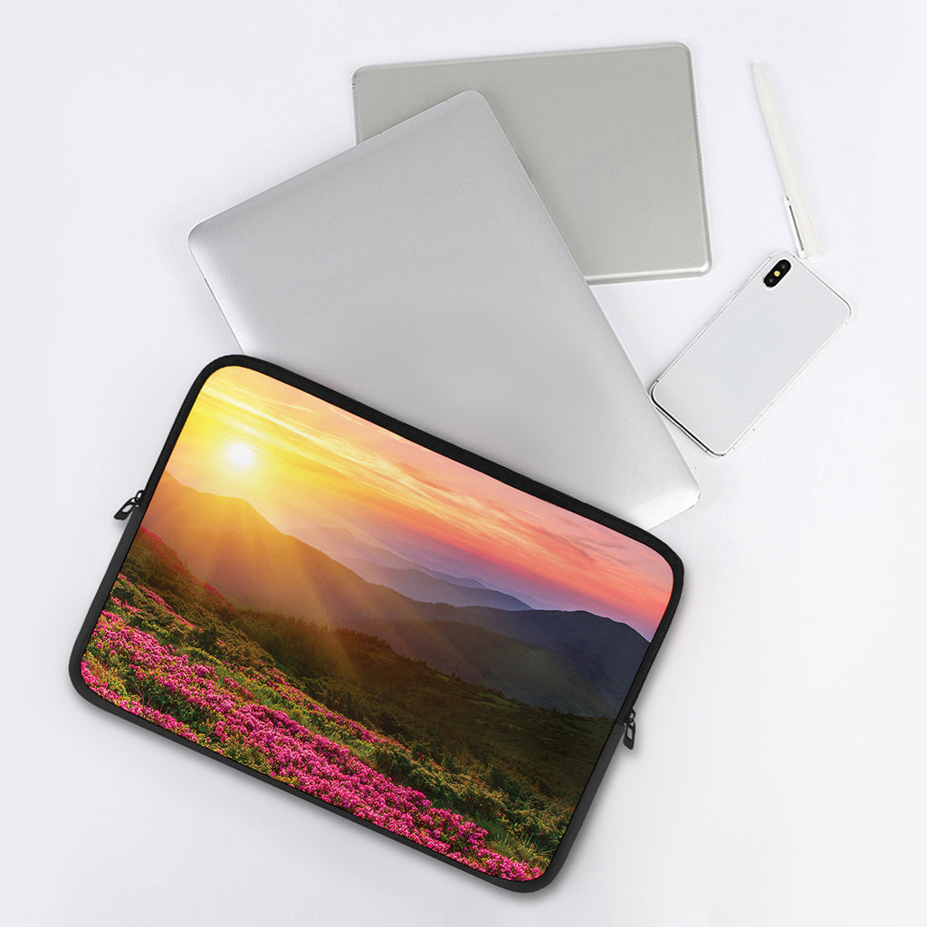 Sunrise Mountain Print Laptop Sleeve
