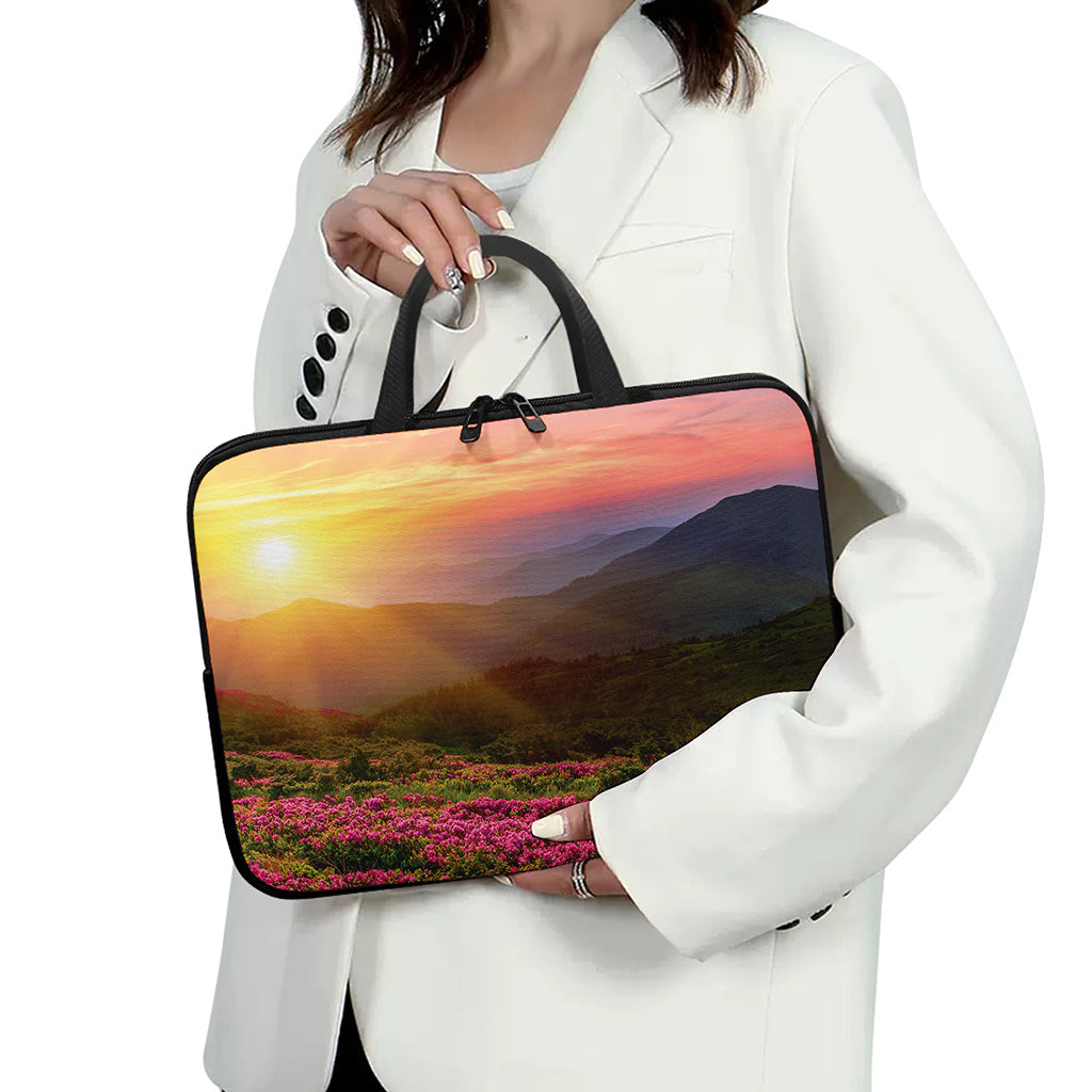 Sunrise Mountain Print Laptop Sleeve With Handle