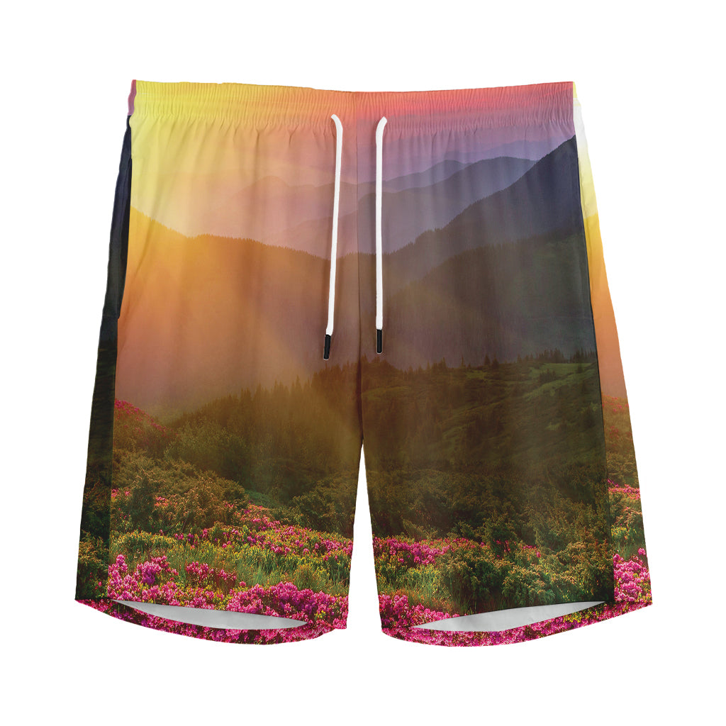 Sunrise Mountain Print Men's Sports Shorts