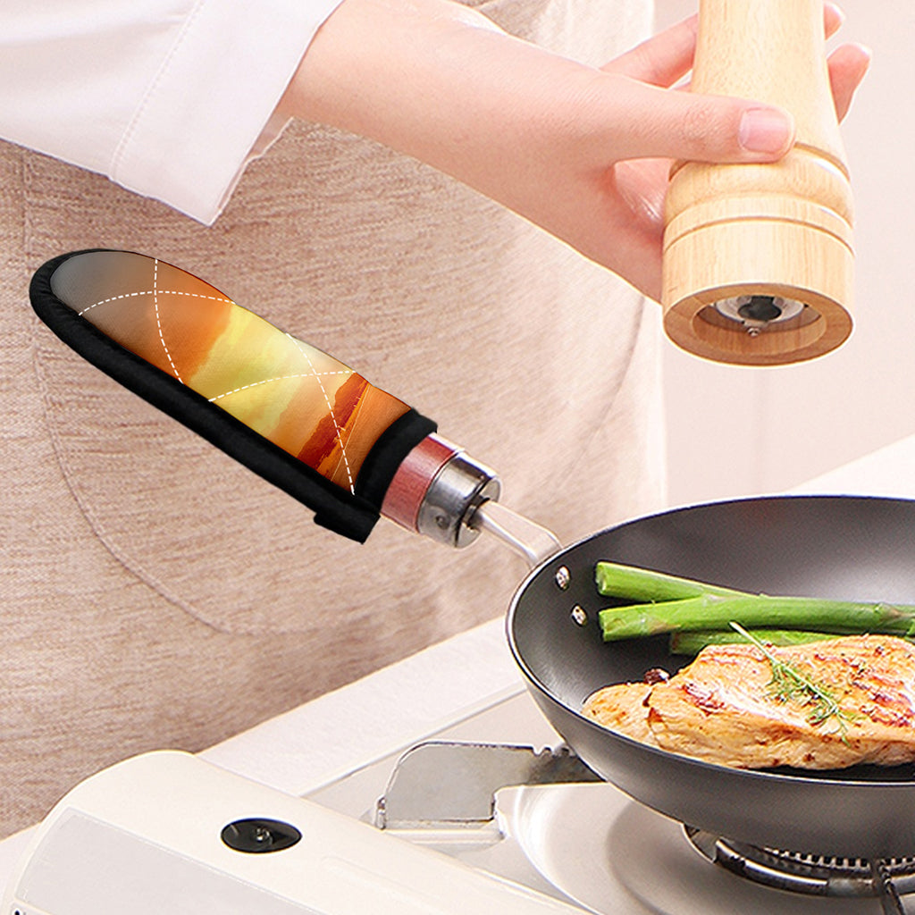 Sunrise Road Print Skillet Handle Cover
