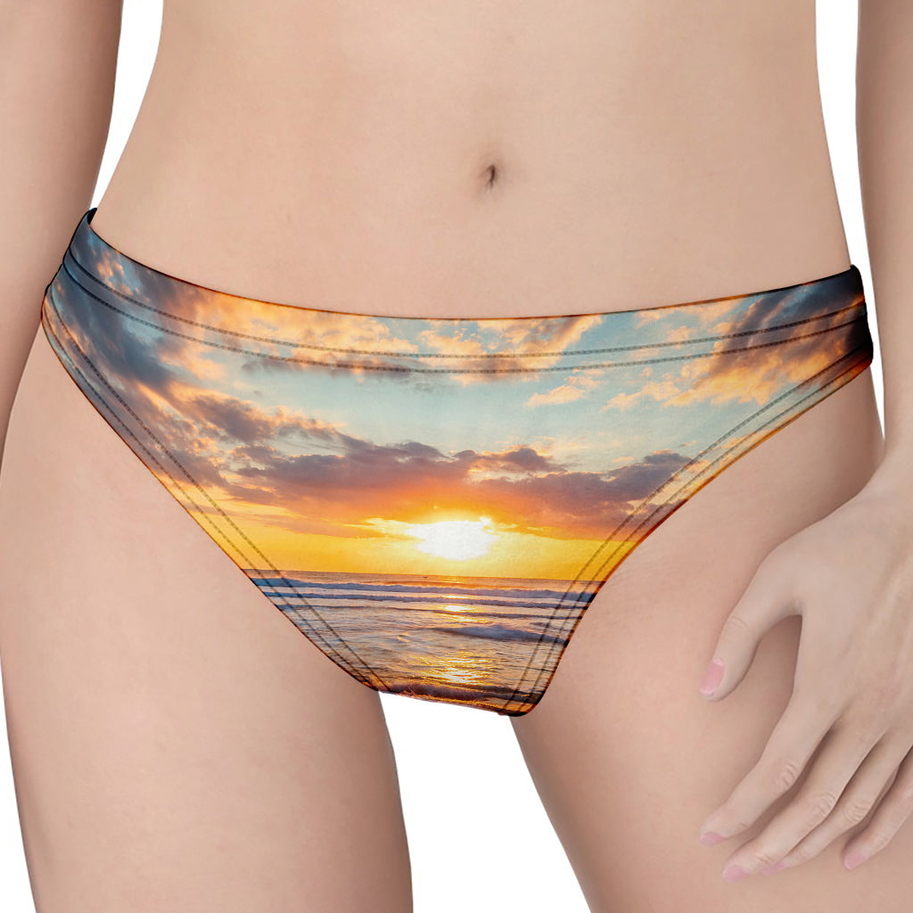 Sunrise Wave Print Women's Thong