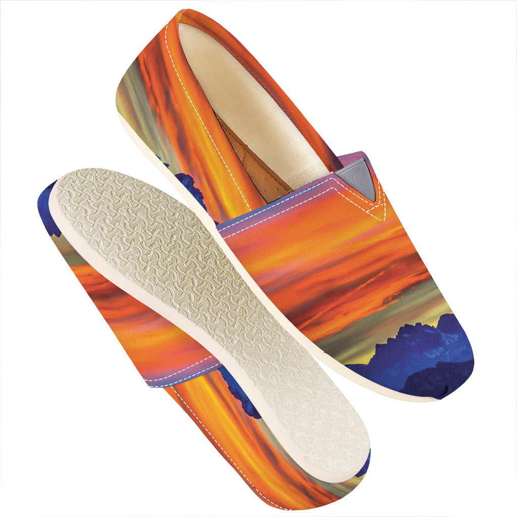 Sunset Mountain Print Casual Shoes