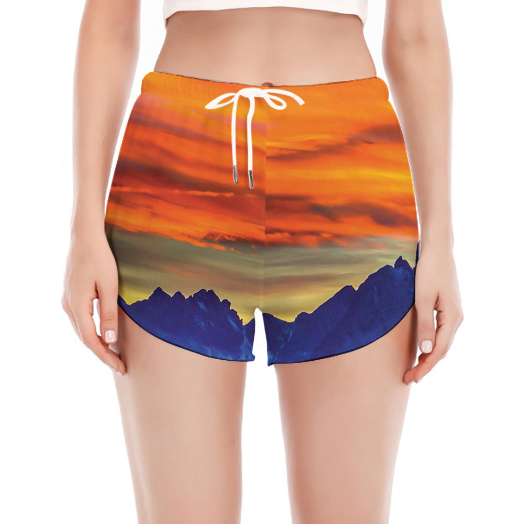 Sunset Mountain Print Women's Split Running Shorts