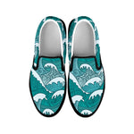 Surfing Wave Pattern Print Black Slip On Sneakers