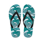 Surfing Wave Pattern Print Flip Flops