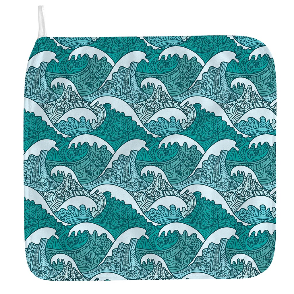 Surfing Wave Pattern Print Hand Towel