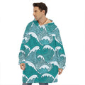 Surfing Wave Pattern Print Hoodie Blanket