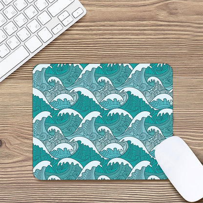 Surfing Wave Pattern Print Mouse Pad