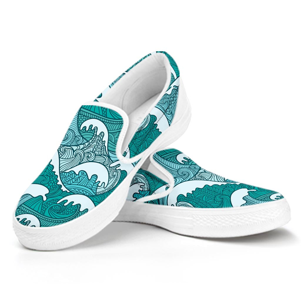 Surfing Wave Pattern Print White Slip On Sneakers