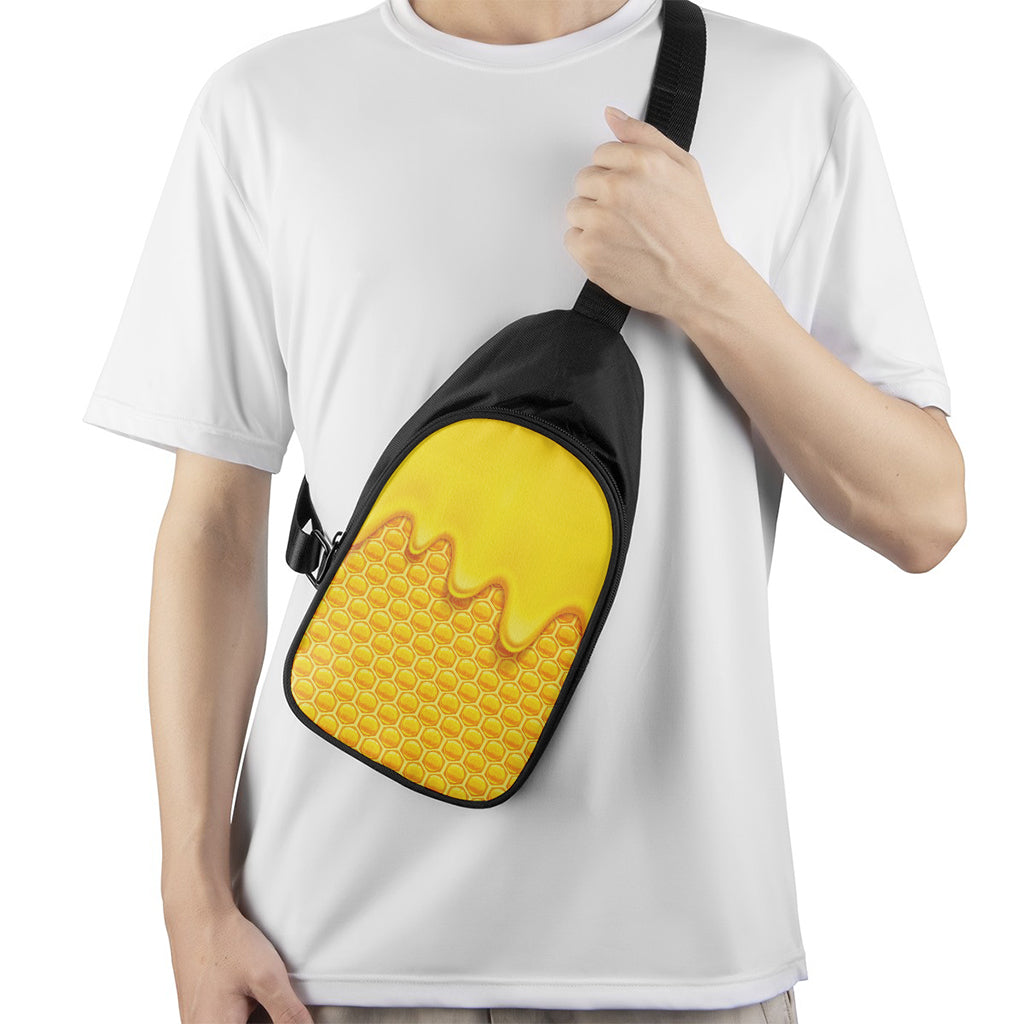 Sweet Honey Honeycomb Print Chest Bag