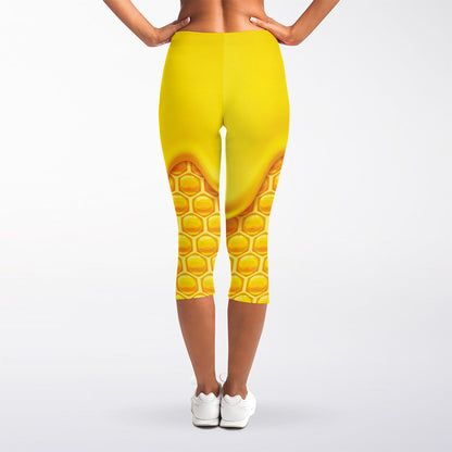 Sweet Honey Honeycomb Print Women's Capri Leggings