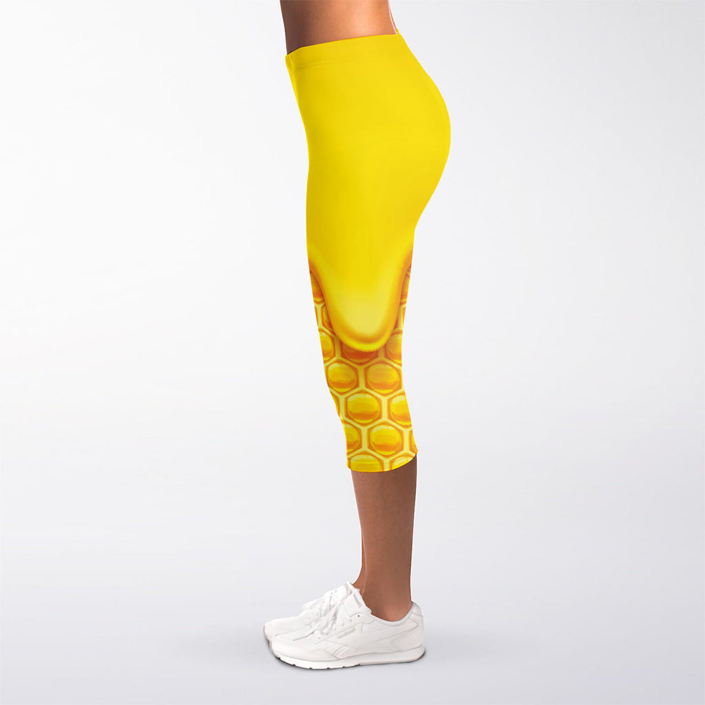 Sweet Honey Honeycomb Print Women's Capri Leggings