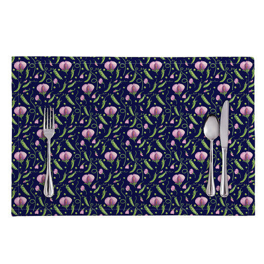 Sweet Pea Floral Pattern Print Placemat