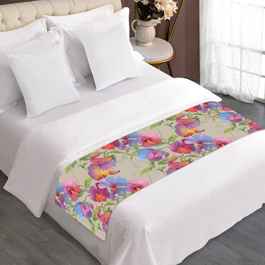 Sweet Pea Flower Pattern Print Bed Runner