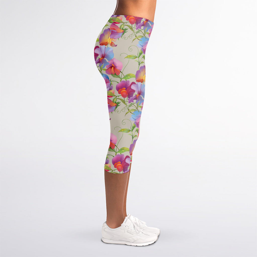 Sweet Pea Flower Pattern Print Women's Capri Leggings