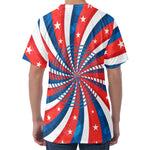 Swirly American Patriotic Print Men's Velvet T-Shirt