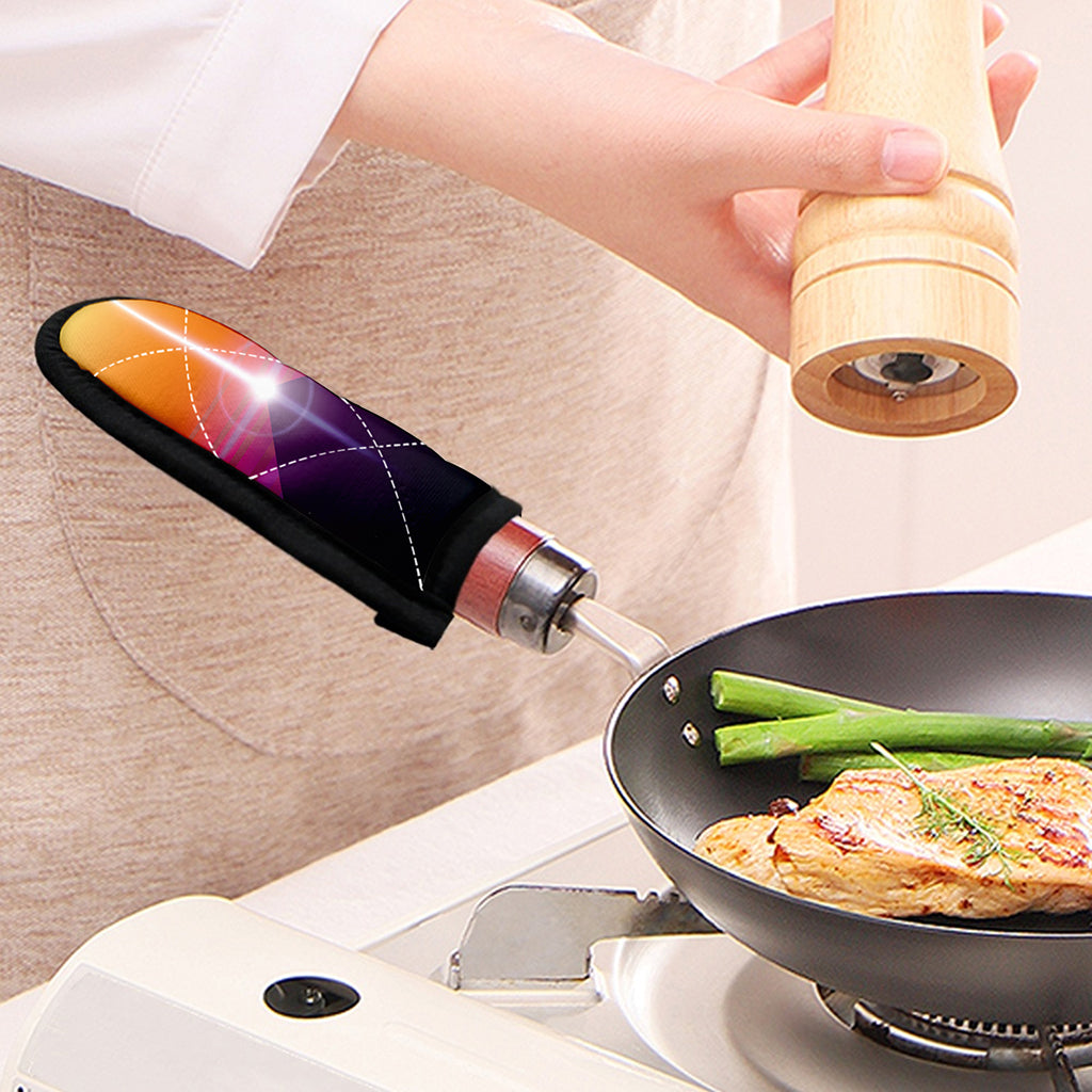 Synthwave Pyramid Print Skillet Handle Cover