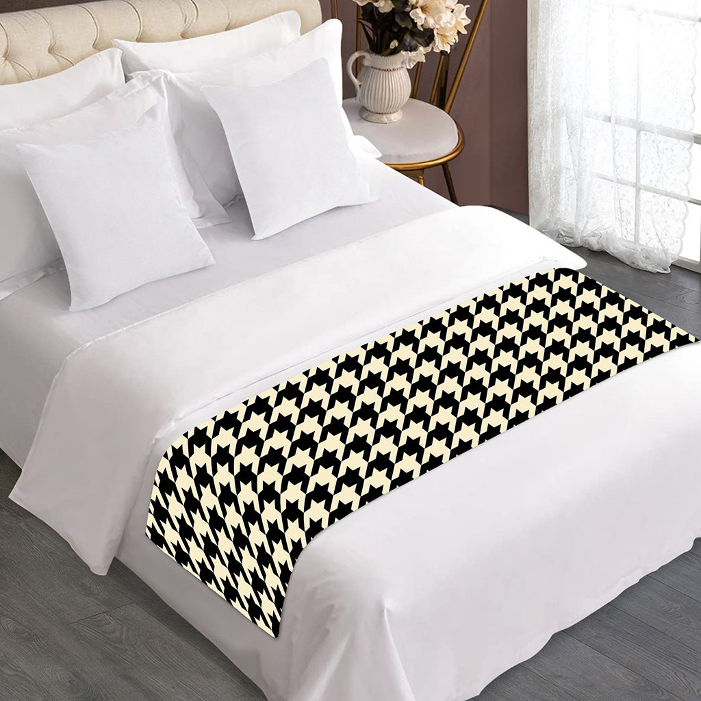 Tan And Black Houndstooth Pattern Print Bed Runner