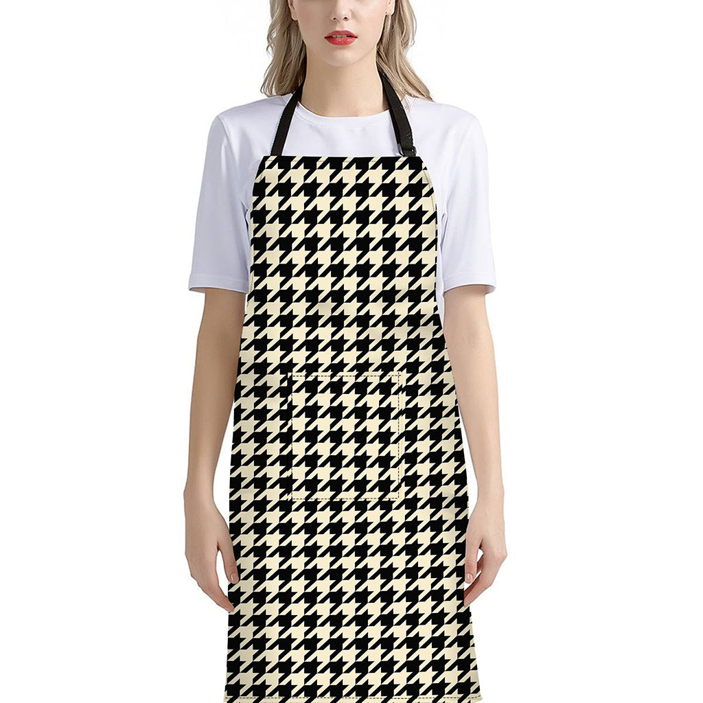 Tan And Black Houndstooth Pattern Print Bib Apron With Pocket