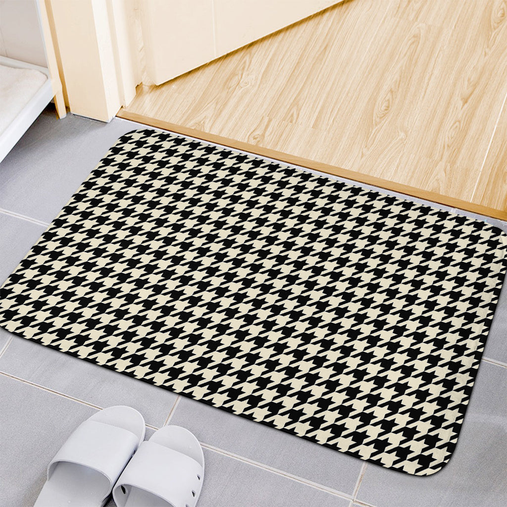 Tan And Black Houndstooth Pattern Print Indoor Door Mat