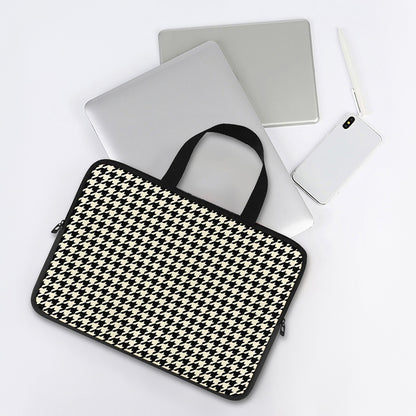 Tan And Black Houndstooth Pattern Print Laptop Sleeve With Handle
