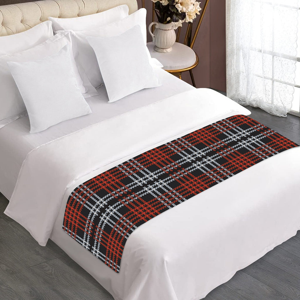 Tartan Knitted Pattern Print Bed Runner