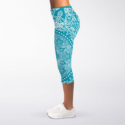 Teal And White Mandala Print Women's Capri Leggings