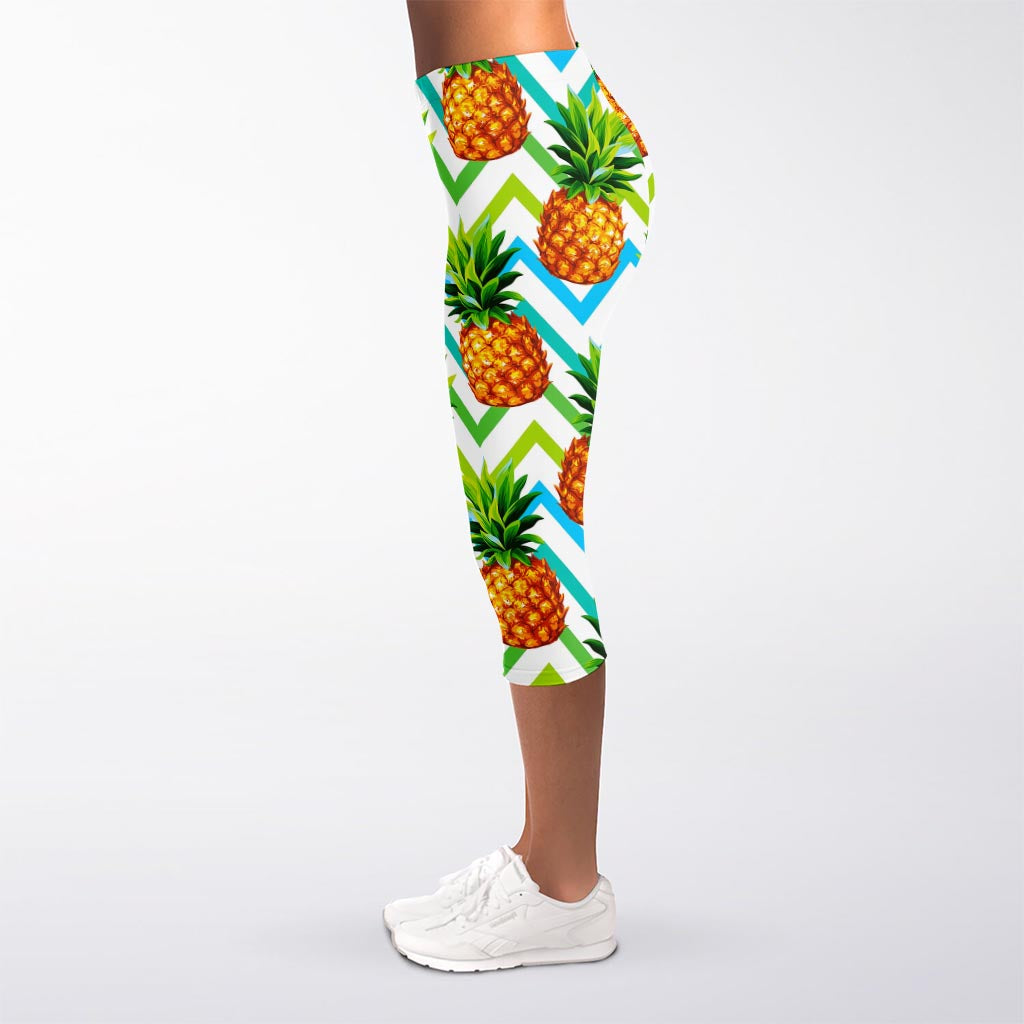 Teal Zig Zag Pineapple Pattern Print Women's Capri Leggings