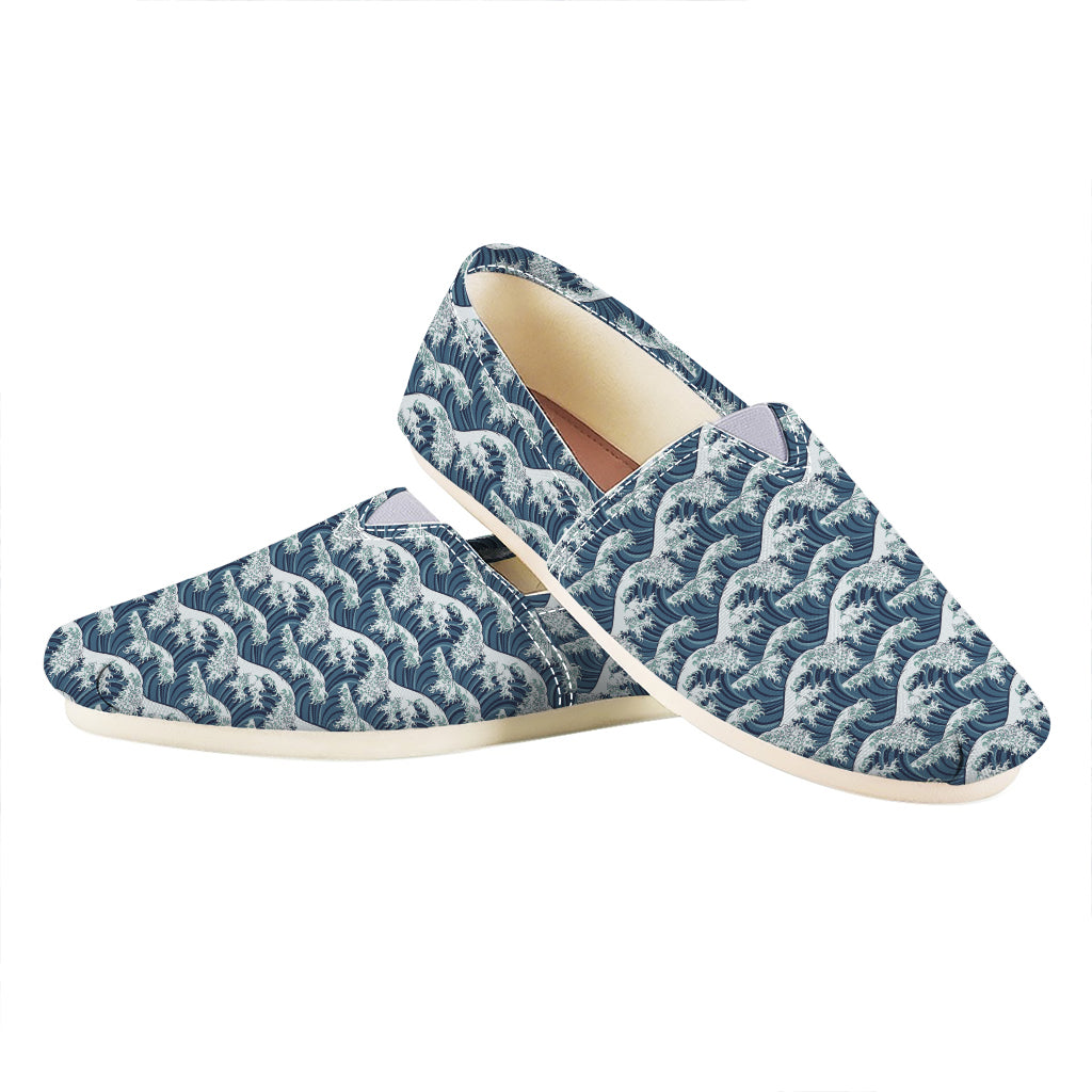 The Great Kanagawa Wave Pattern Print Casual Shoes